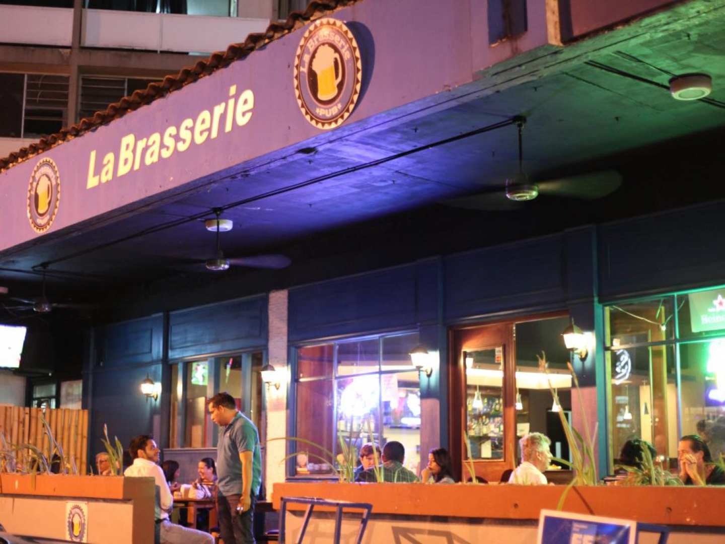 La Brasserie Pub