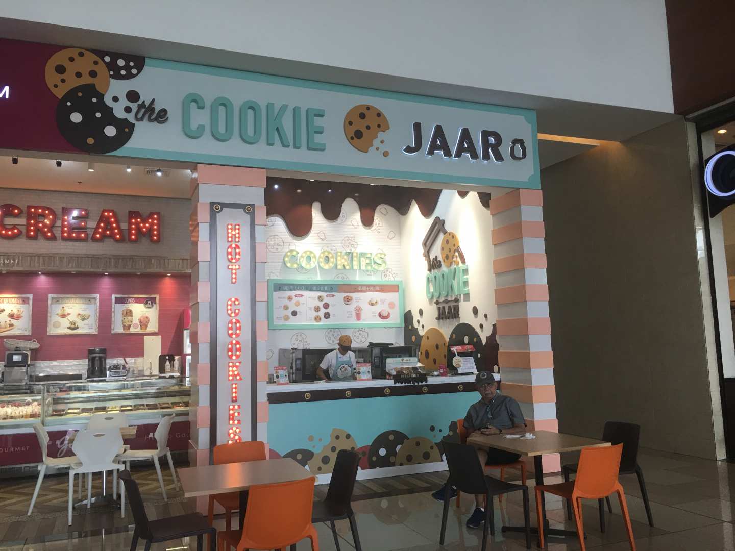 The Cookie Jaar (Multiplaza)