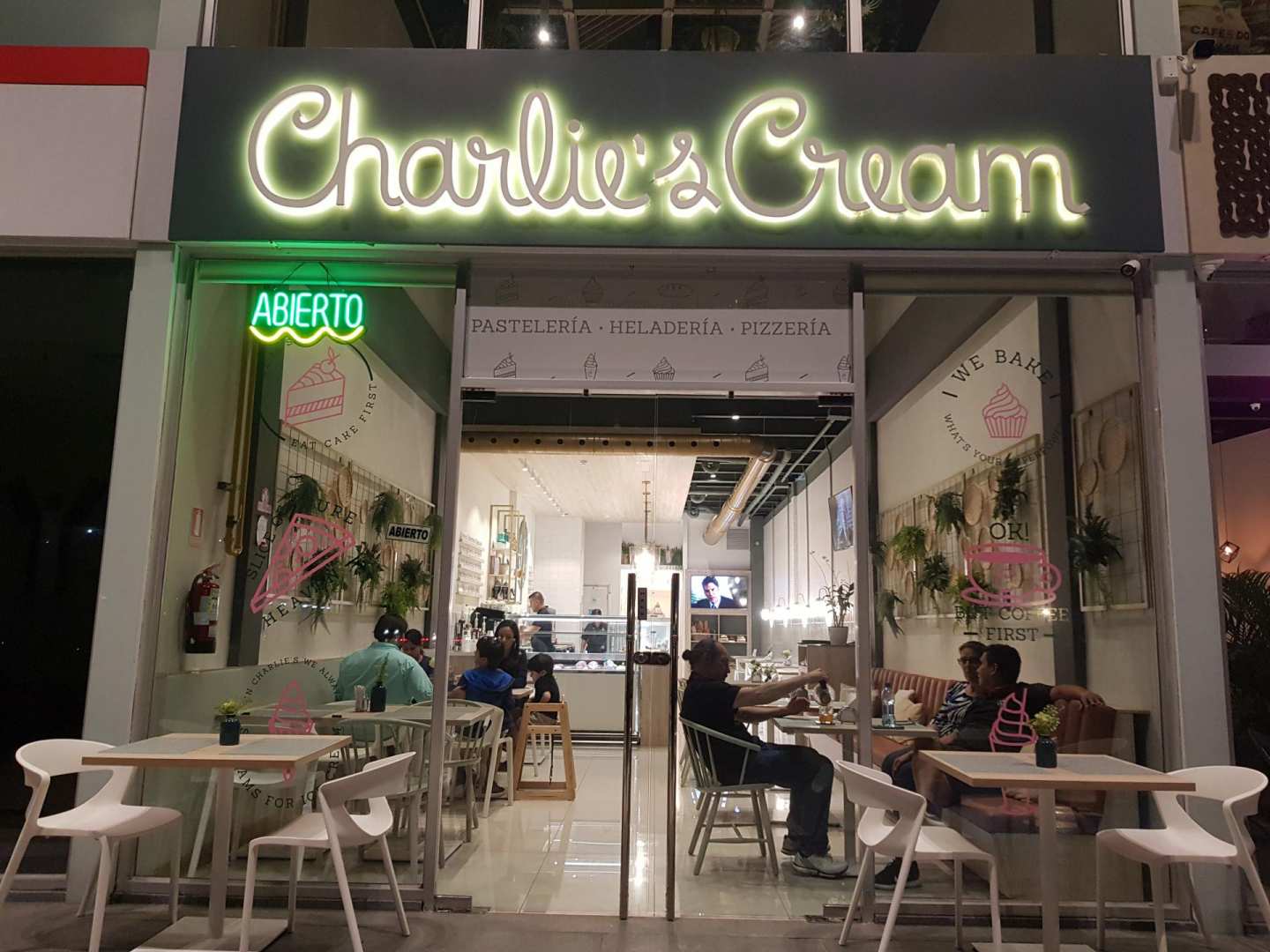 Charlie's Cream