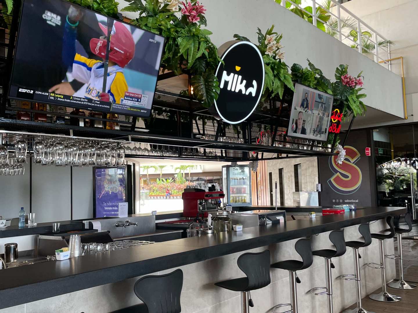 Mika Bazar & Cafe (Santa María)