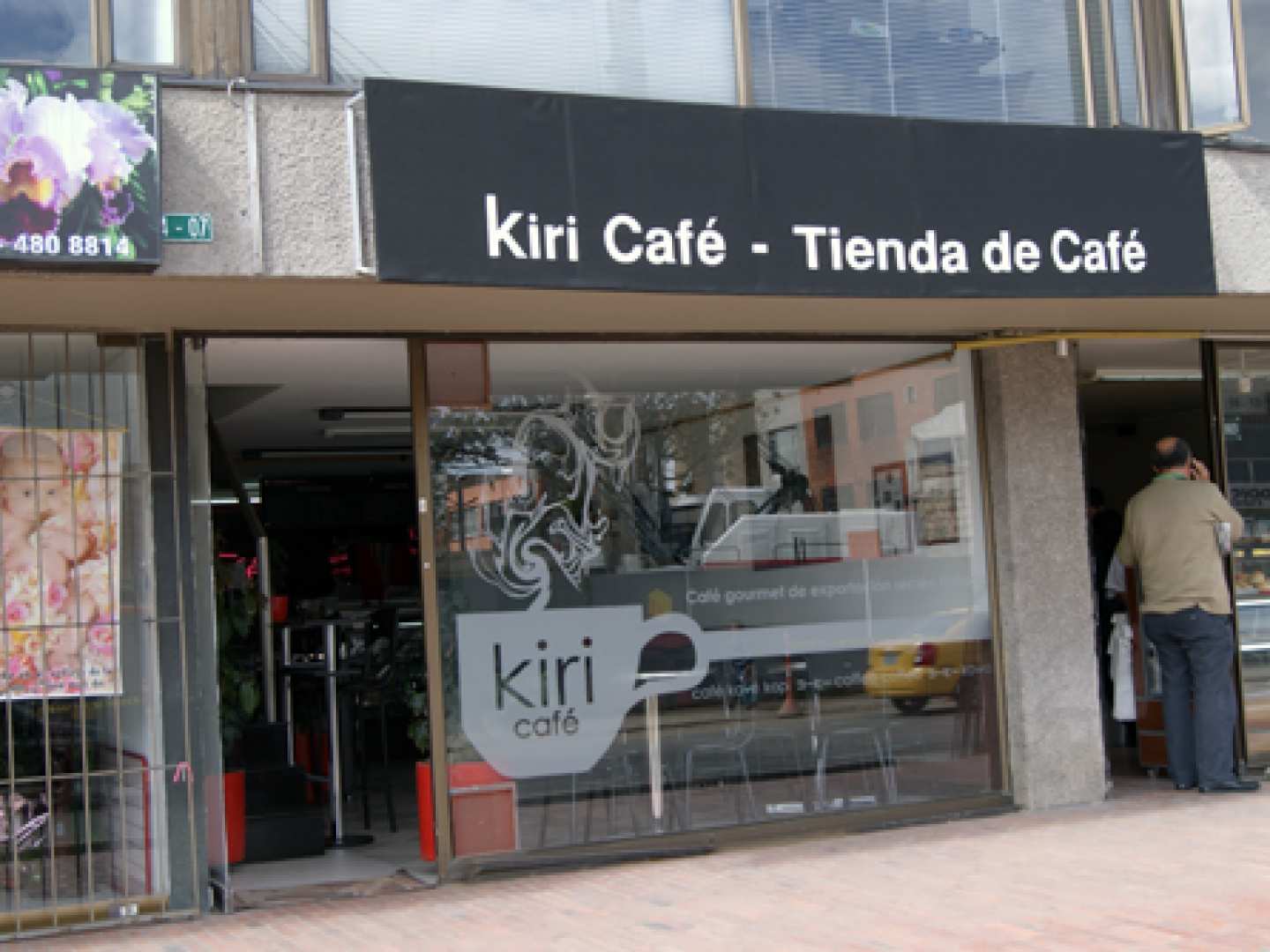 Kiri Café