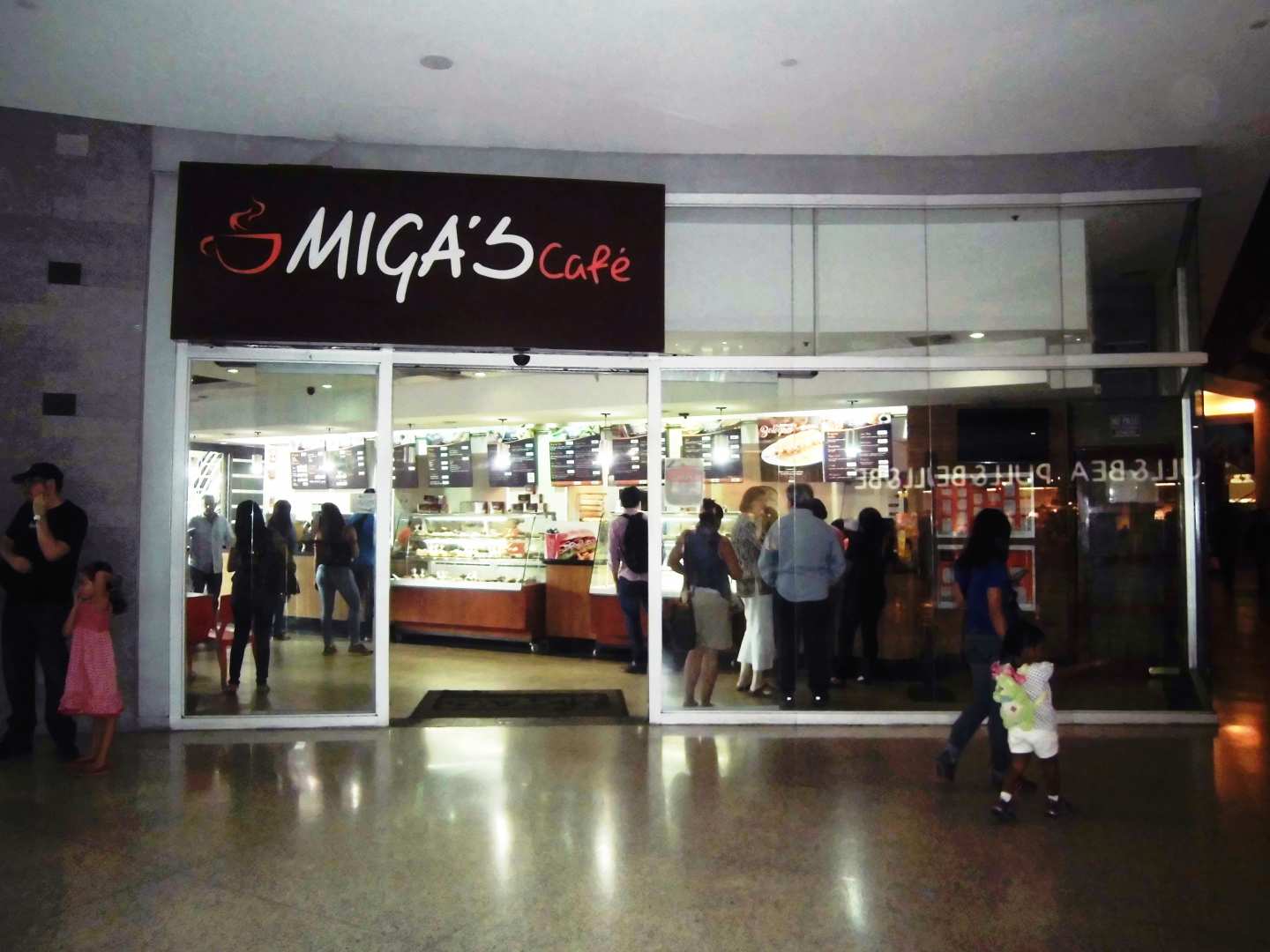 Miga's (C.C. Líder)