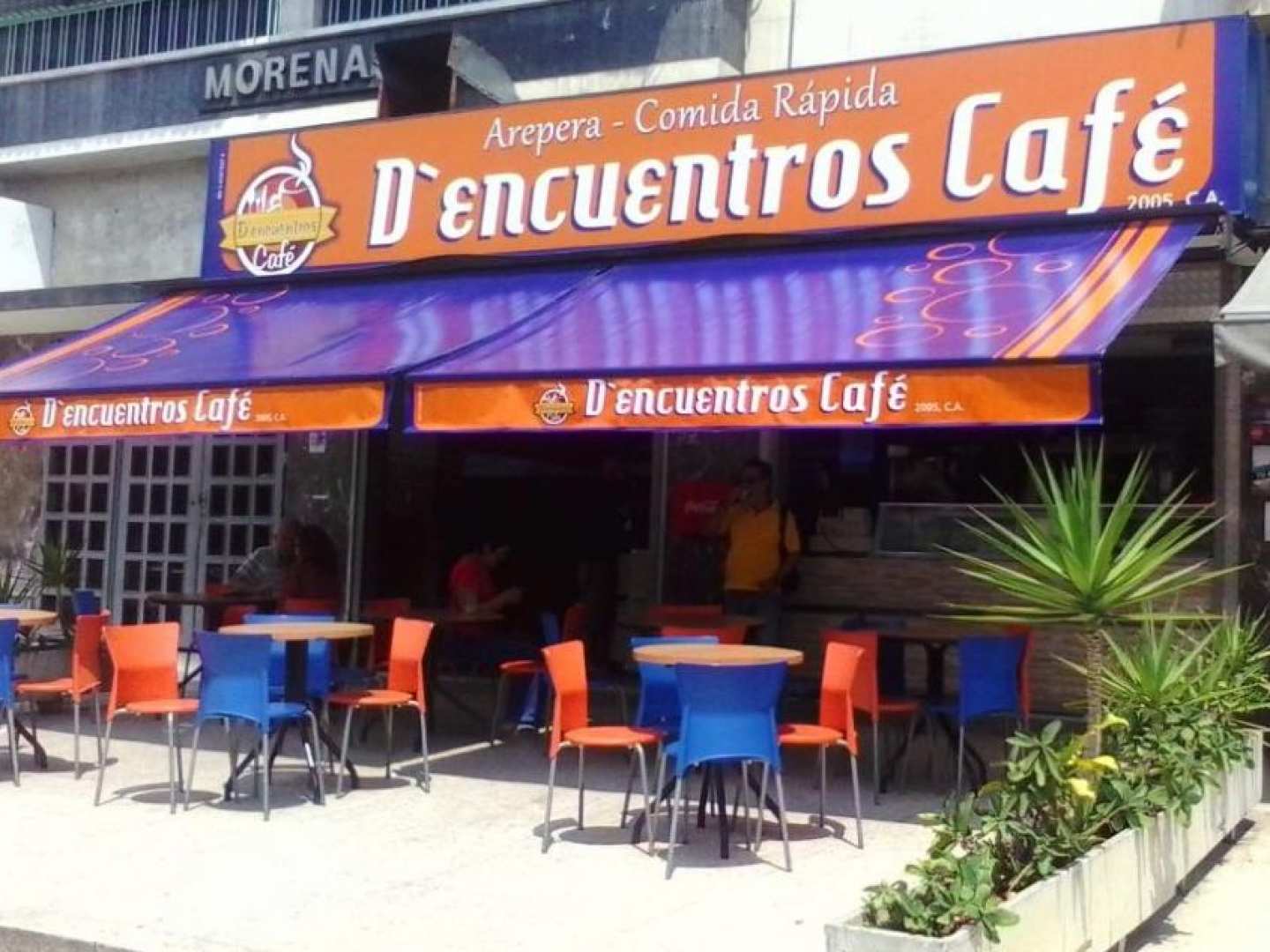 D' Encuentros Café