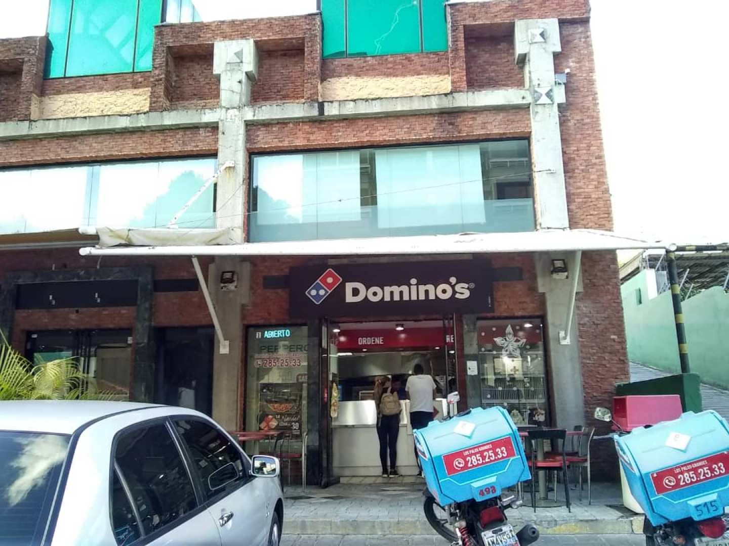 Domino's Pizzas (C.C. Las Cúpulas)