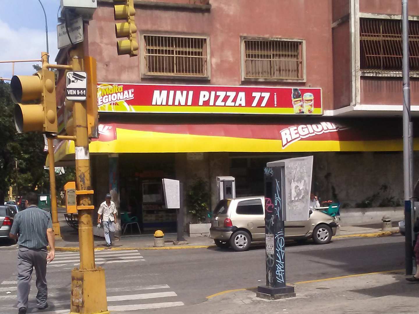 Mini Pizza 77