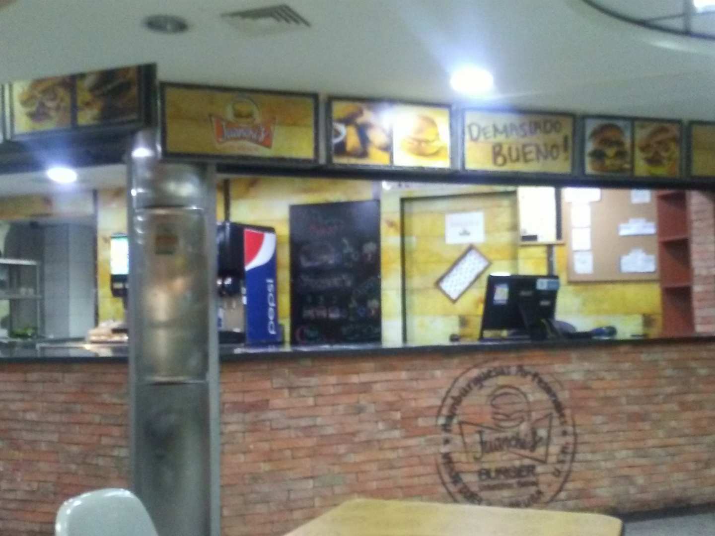Juanchi's Burger (CCCT)