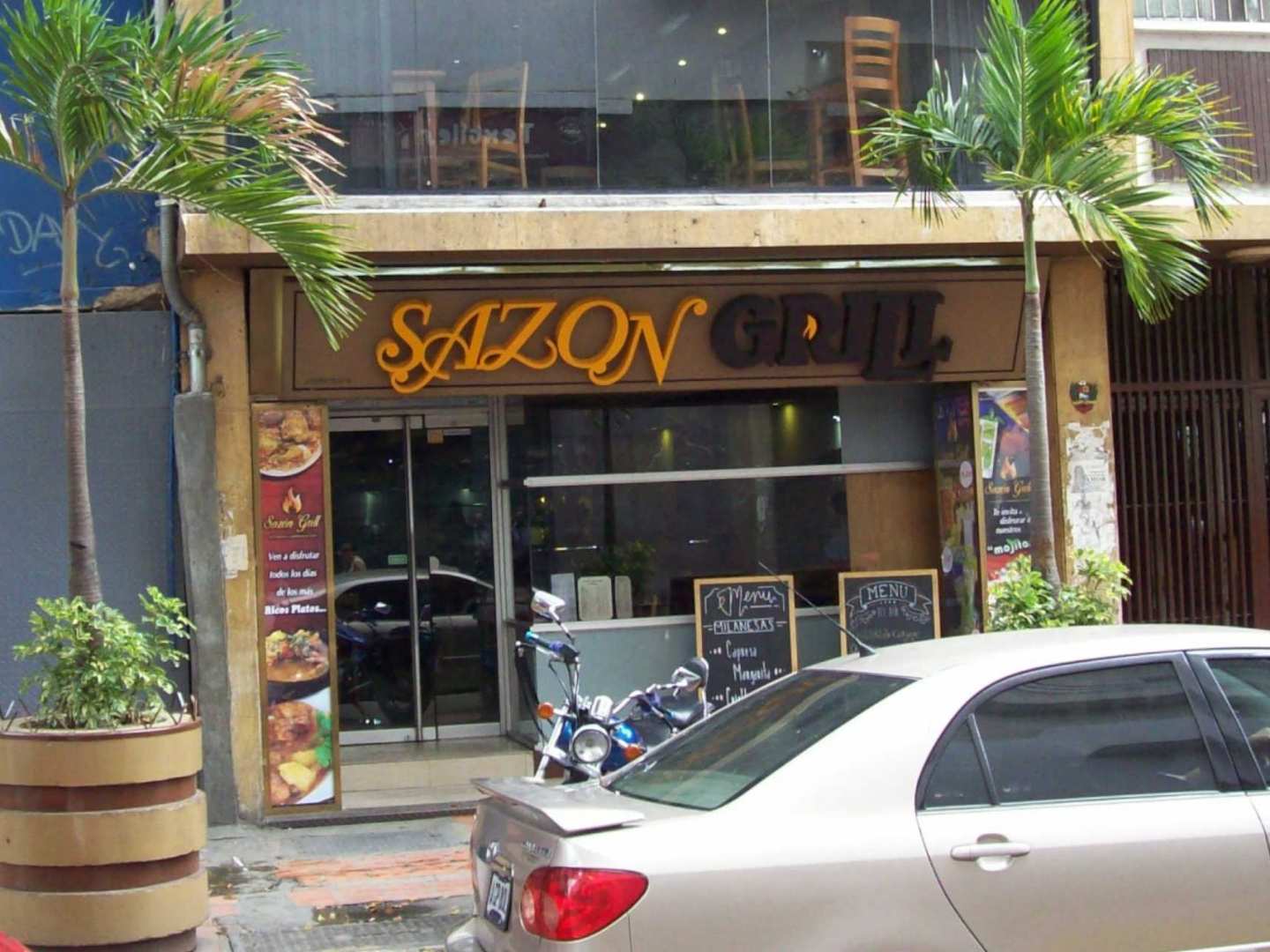 Sazon Grill
