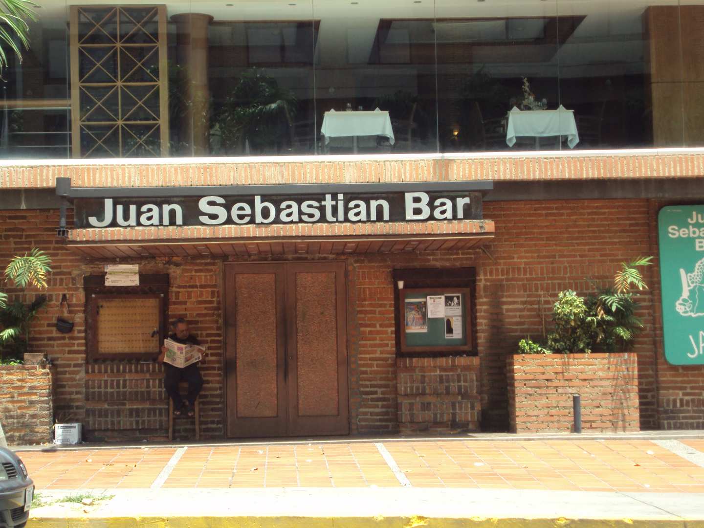 Juan Sebastian Bar