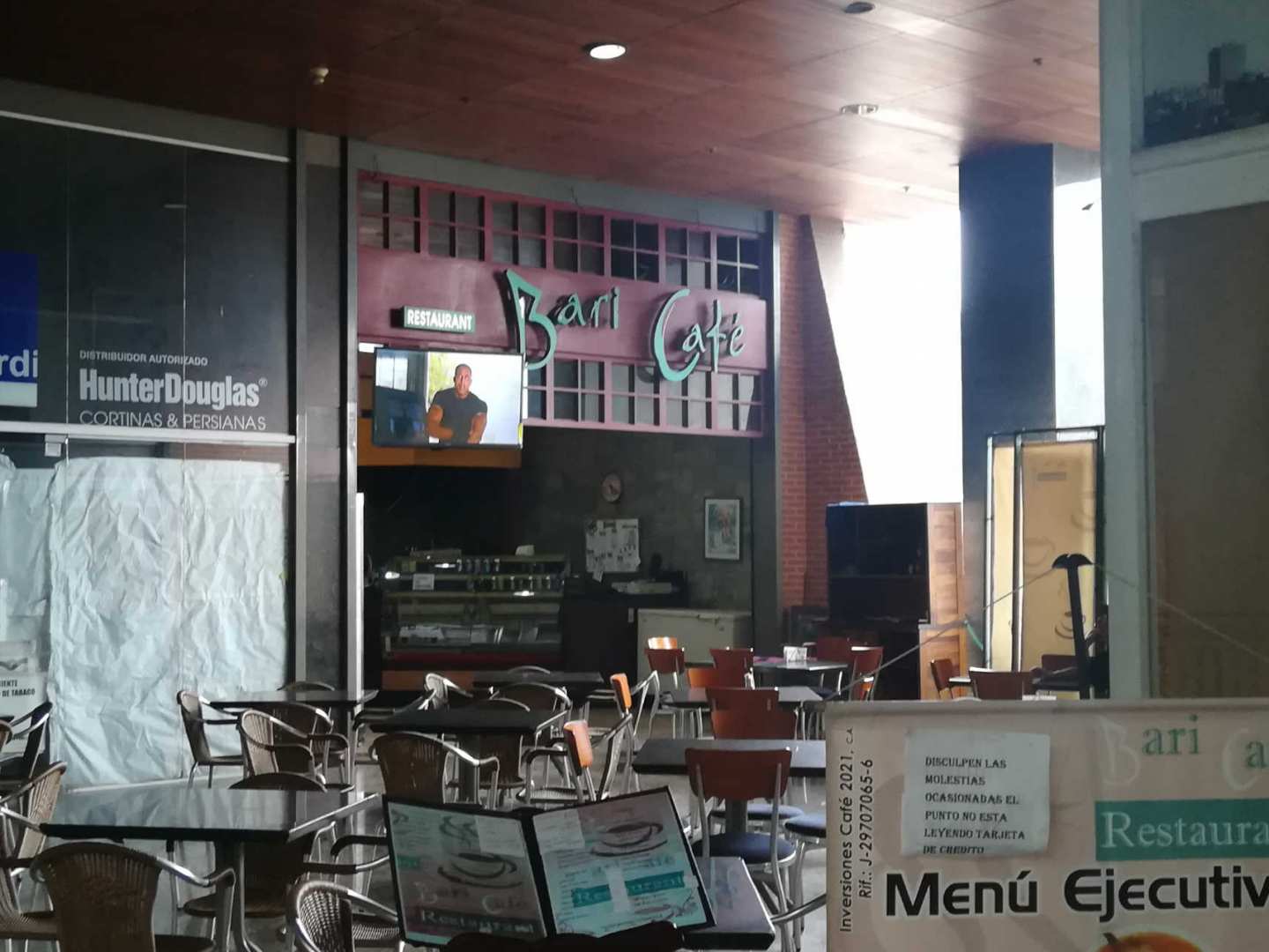 Bari Cafe