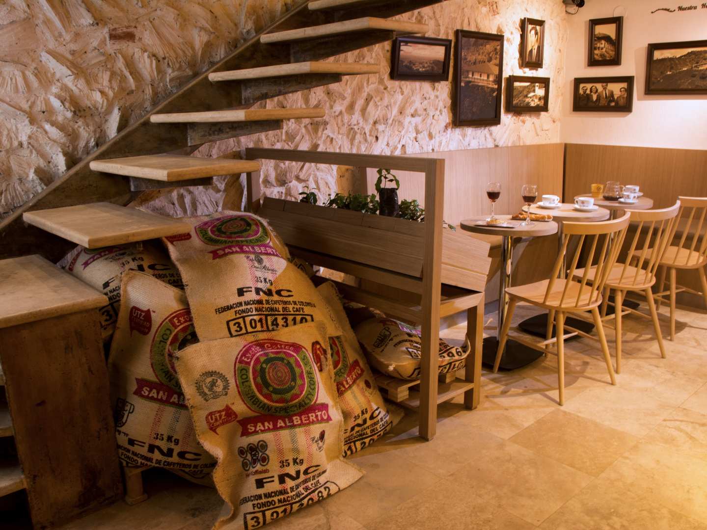 🌏 Cafe San Alberto, Cartagena Cafetería, Pastelería